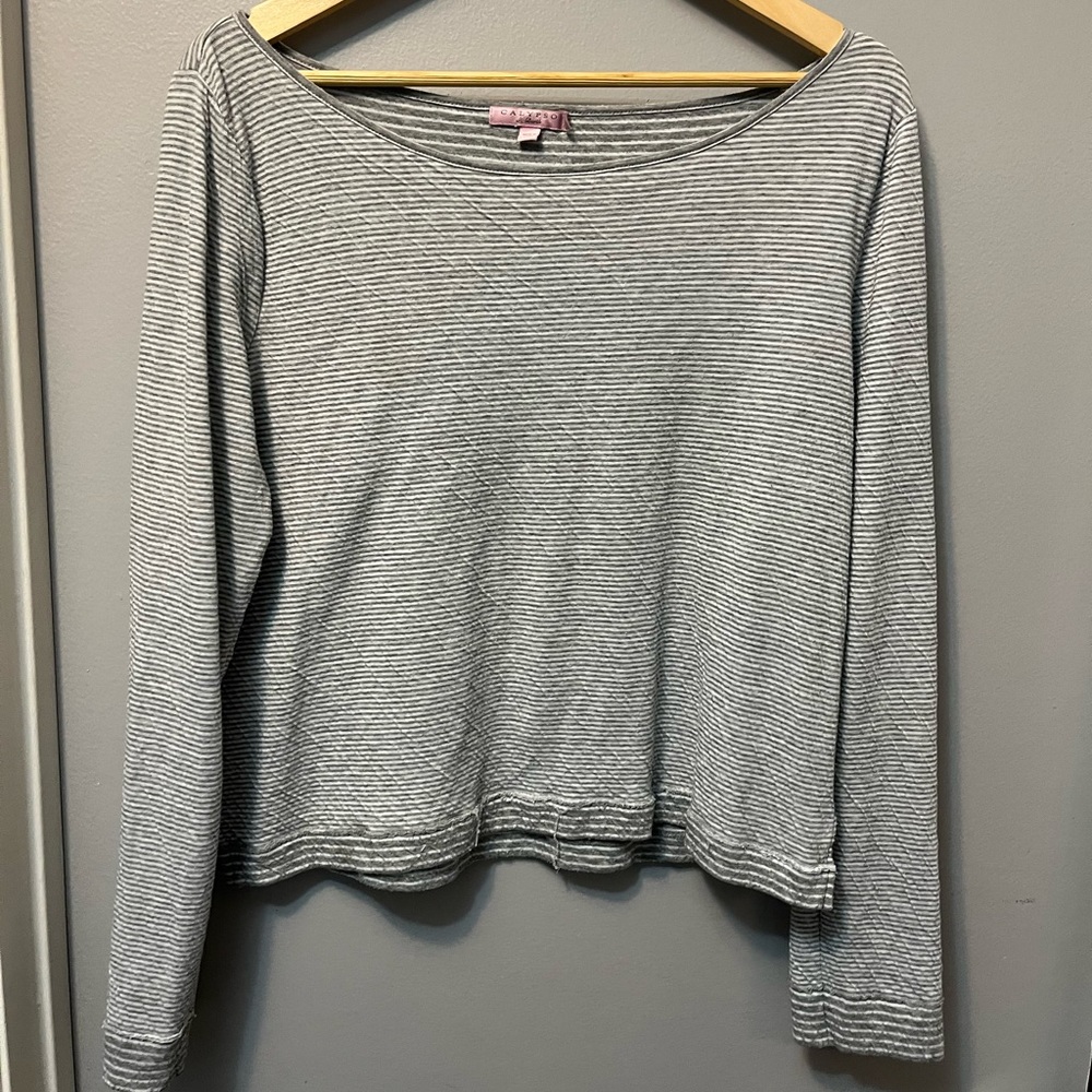 Calypso gray sweater long sleeve top